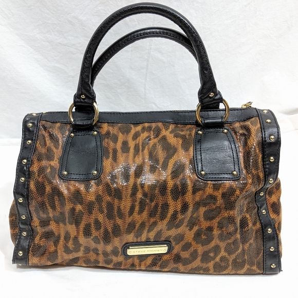 Steve Madden Handbags - Steve Madden Leopard Printrint Satchel